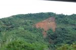 072. Onderweg landslide.jpg